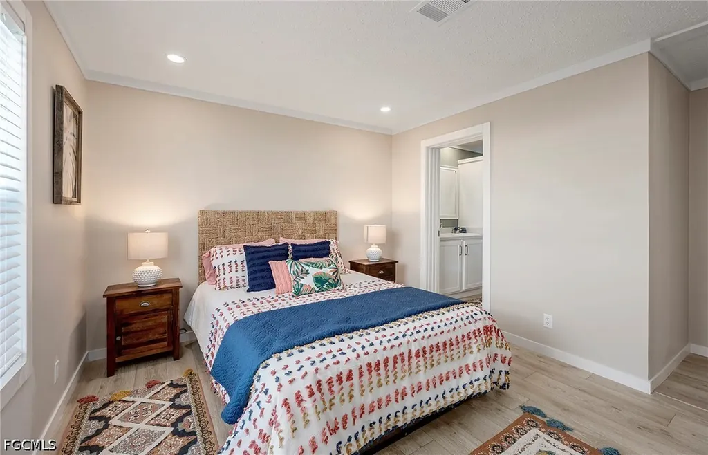 93 Poinsettia Drive Fort Myers FL 33905
