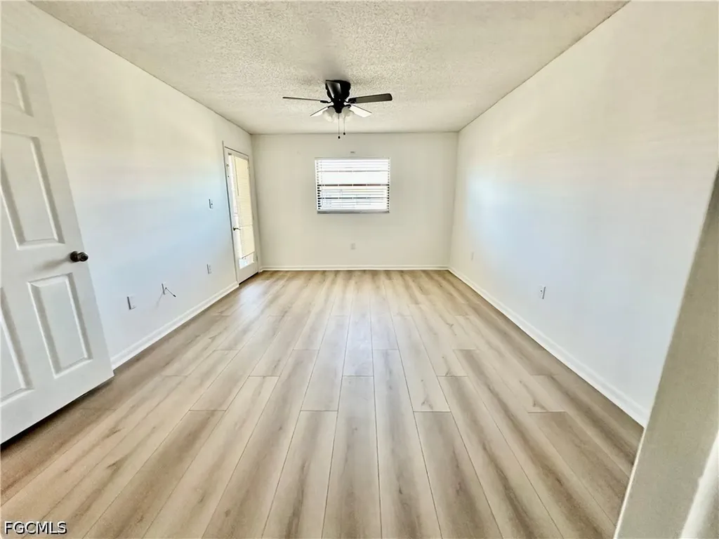 9395 Pennsylvania Avenue Bonita Springs FL 34135