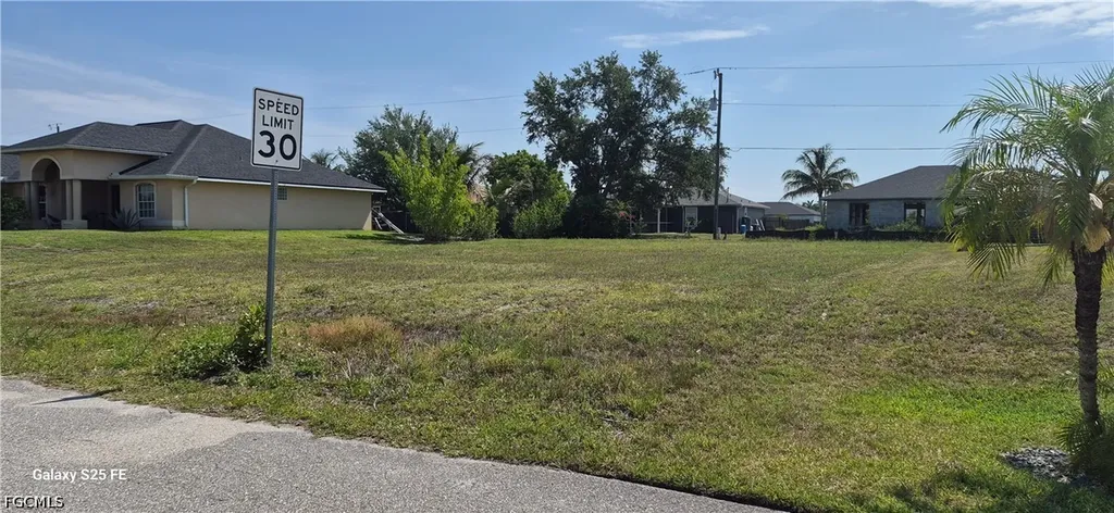 2501 NE 19th Place Cape Coral FL 33909