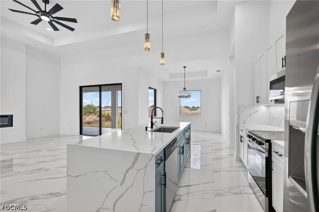 4210 NE 14th Avenue Cape Coral FL 33909