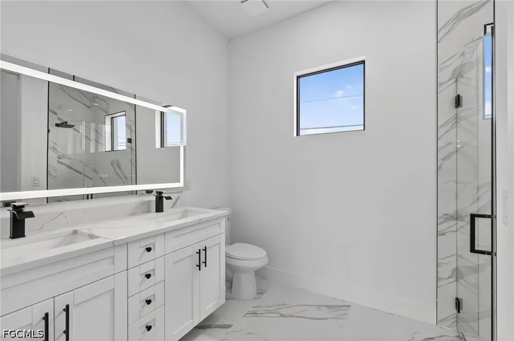 4210 NE 14th Avenue Cape Coral FL 33909