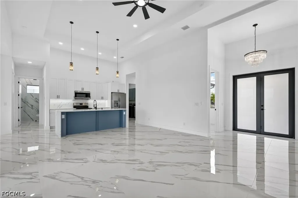 4210 NE 14th Avenue Cape Coral FL 33909