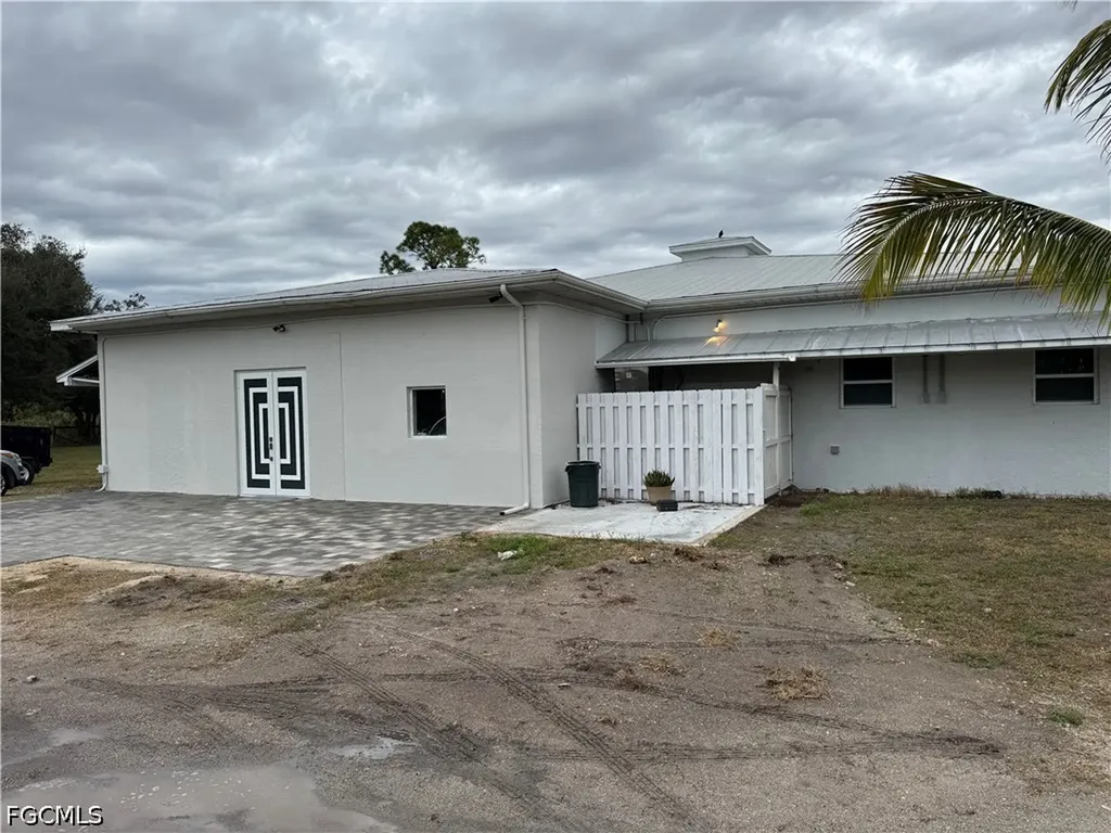 11331 Long Road Fort Myers FL 33905