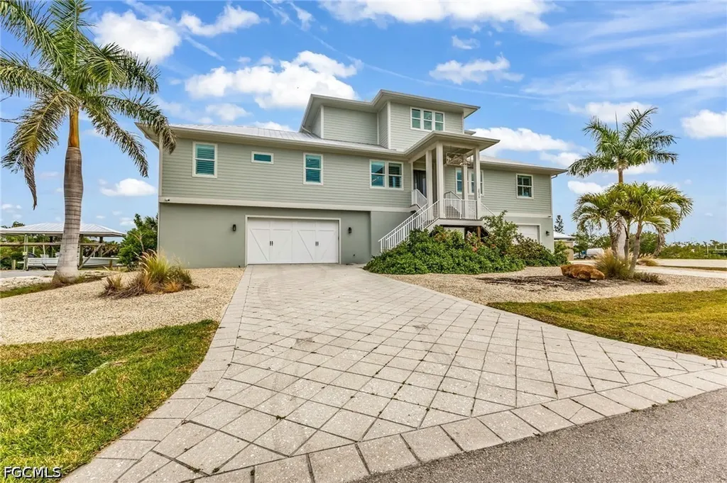 24216 Yacht Club Boulevard Punta Gorda FL 33955