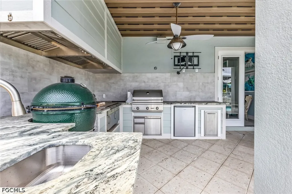 24216 Yacht Club Boulevard Punta Gorda FL 33955