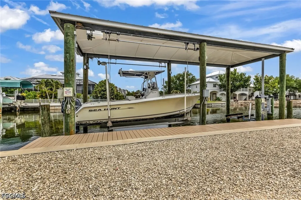 24216 Yacht Club Boulevard Punta Gorda FL 33955