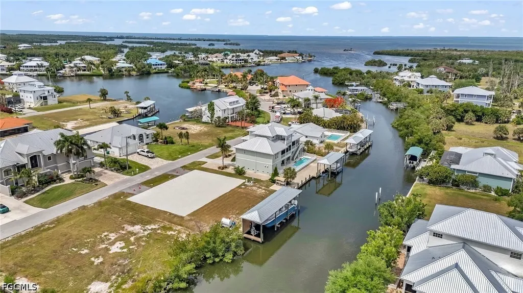 24216 Yacht Club Boulevard Punta Gorda FL 33955