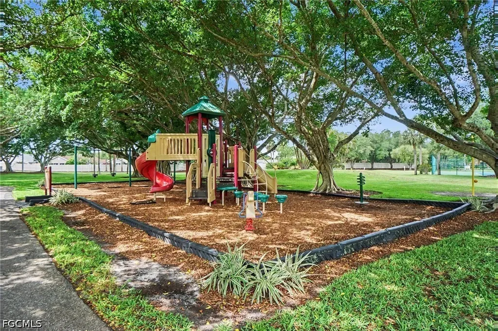 15212 Palm Isle Drive Fort Myers FL 33919