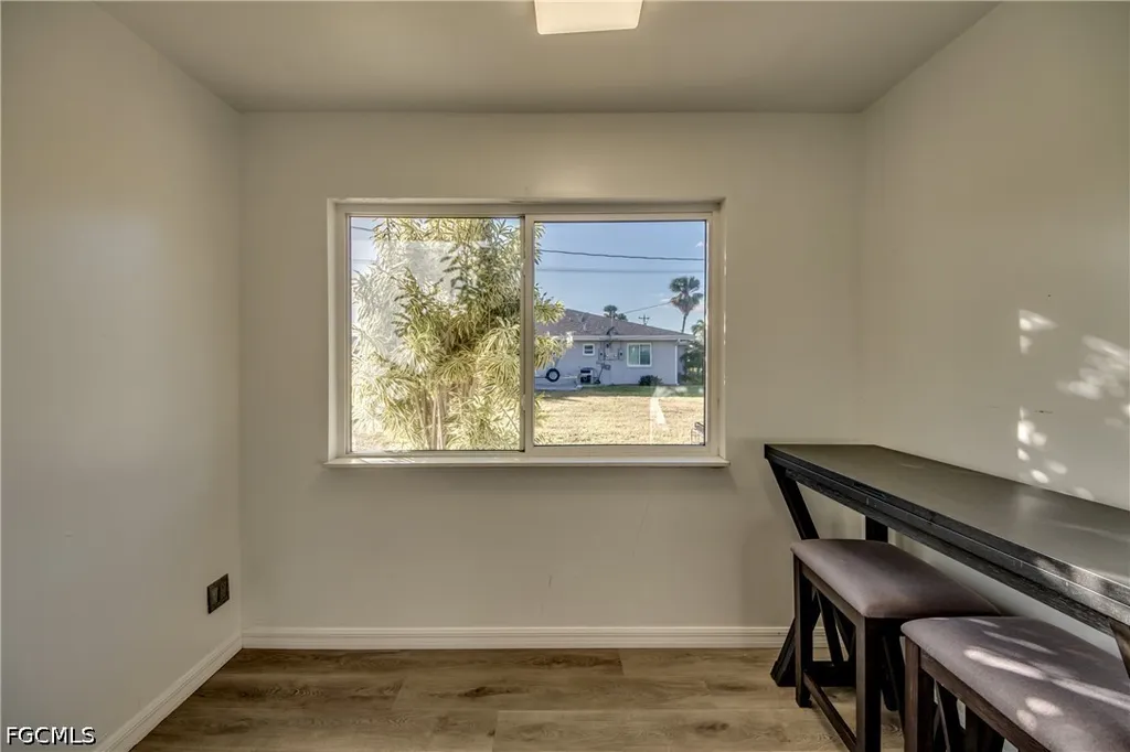 1112 SE 39th Terrace Cape Coral FL 33904