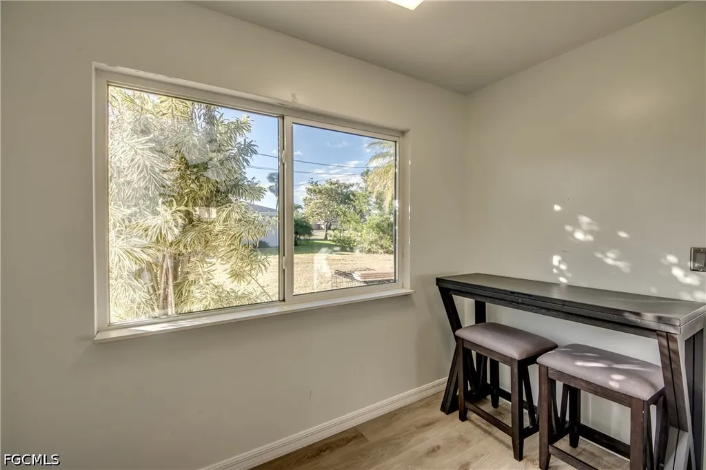 1112 SE 39th Terrace Cape Coral FL 33904