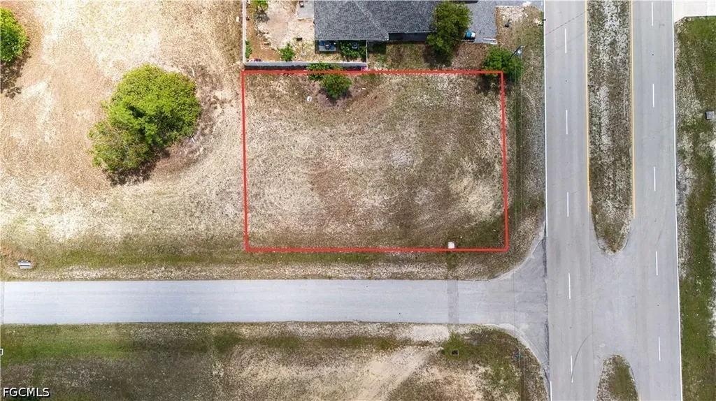 1747 Diplomat Parkway W Cape Coral FL 33993
