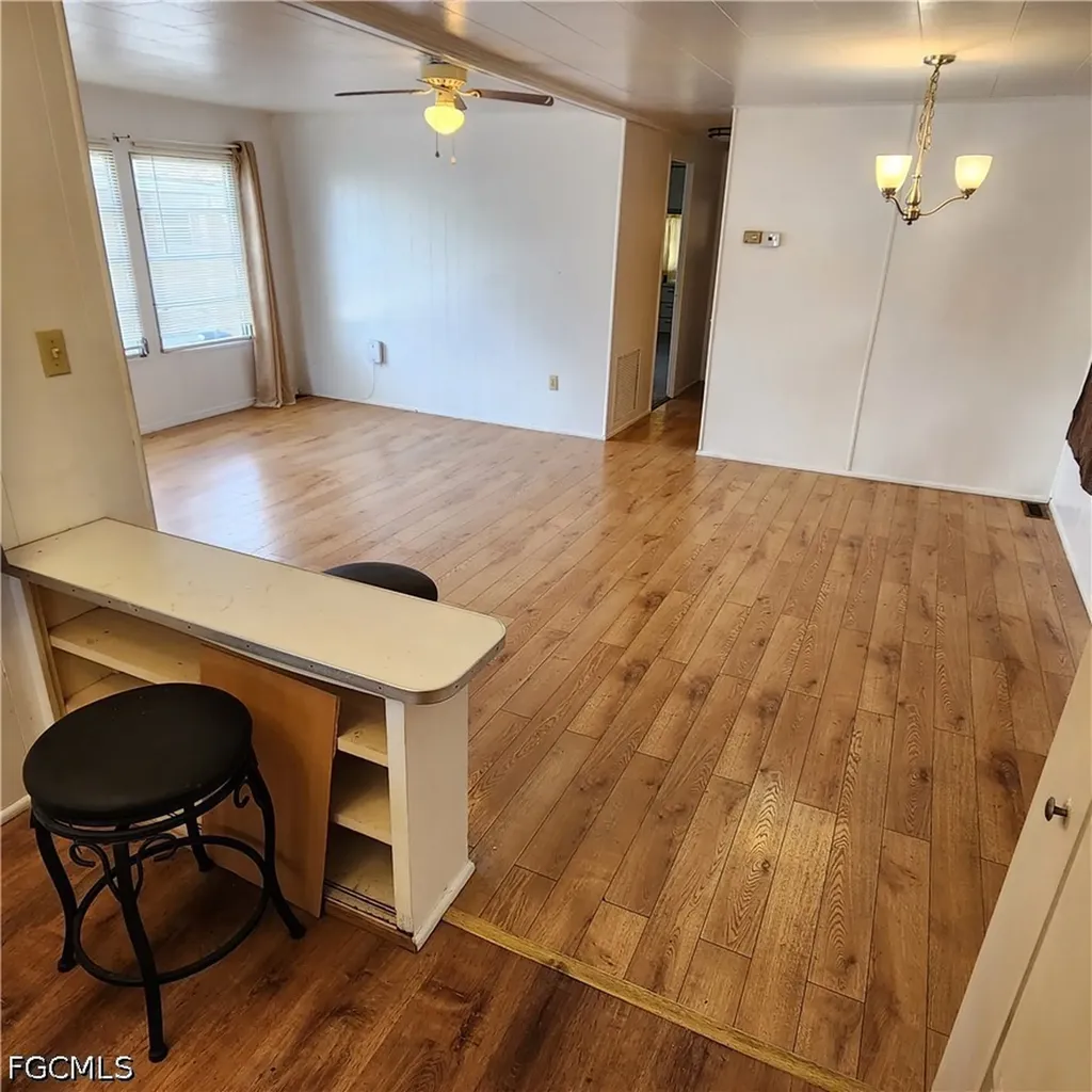 136 Amber Avenue North Fort Myers FL 33917