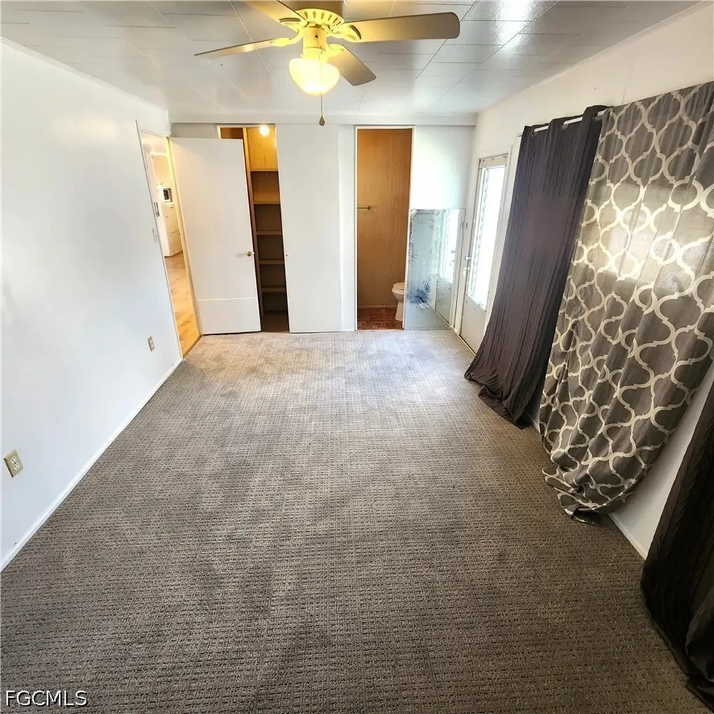 136 Amber Avenue North Fort Myers FL 33917