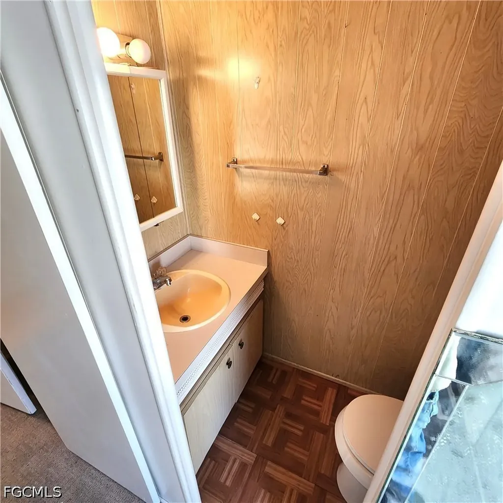 136 Amber Avenue North Fort Myers FL 33917