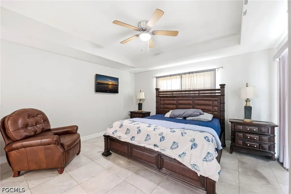 4705 Dora Avenue S Lehigh Acres FL 33976