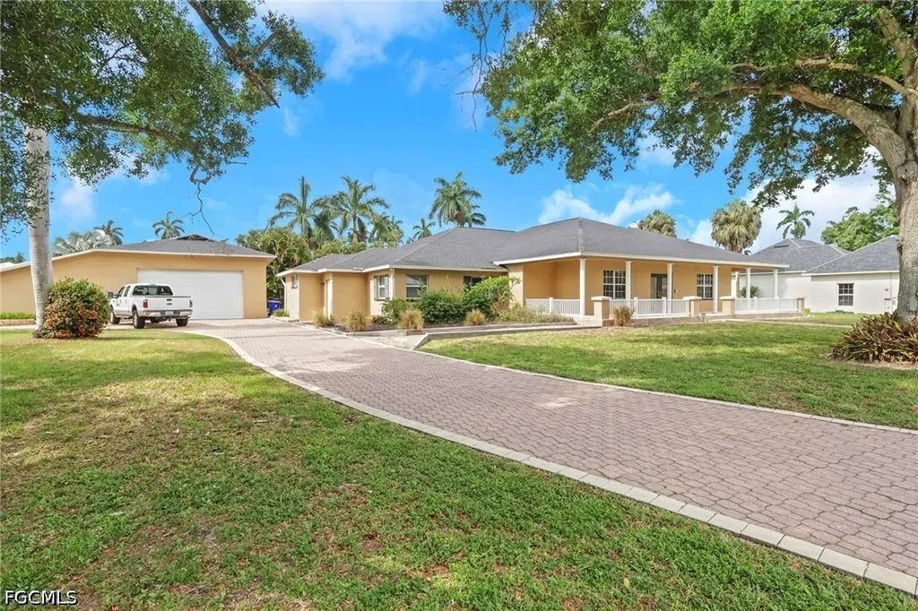 1357 Osceola Drive Fort Myers FL 33901