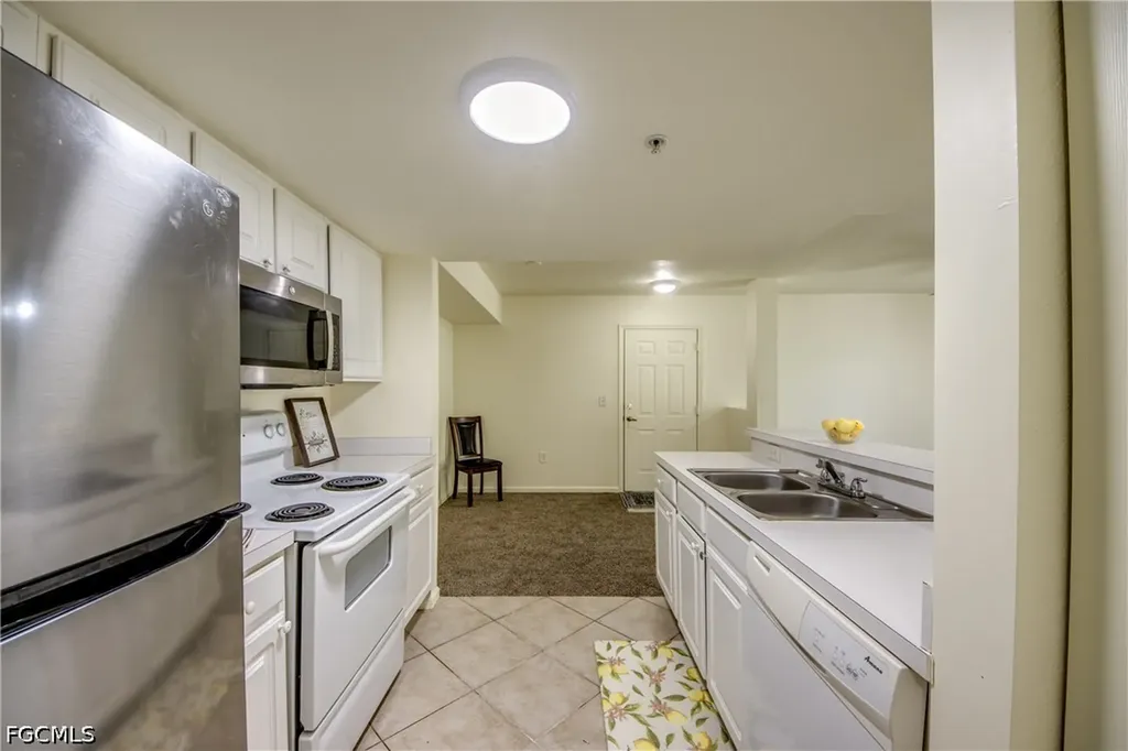 4149 Residence Drive Fort Myers FL 33901