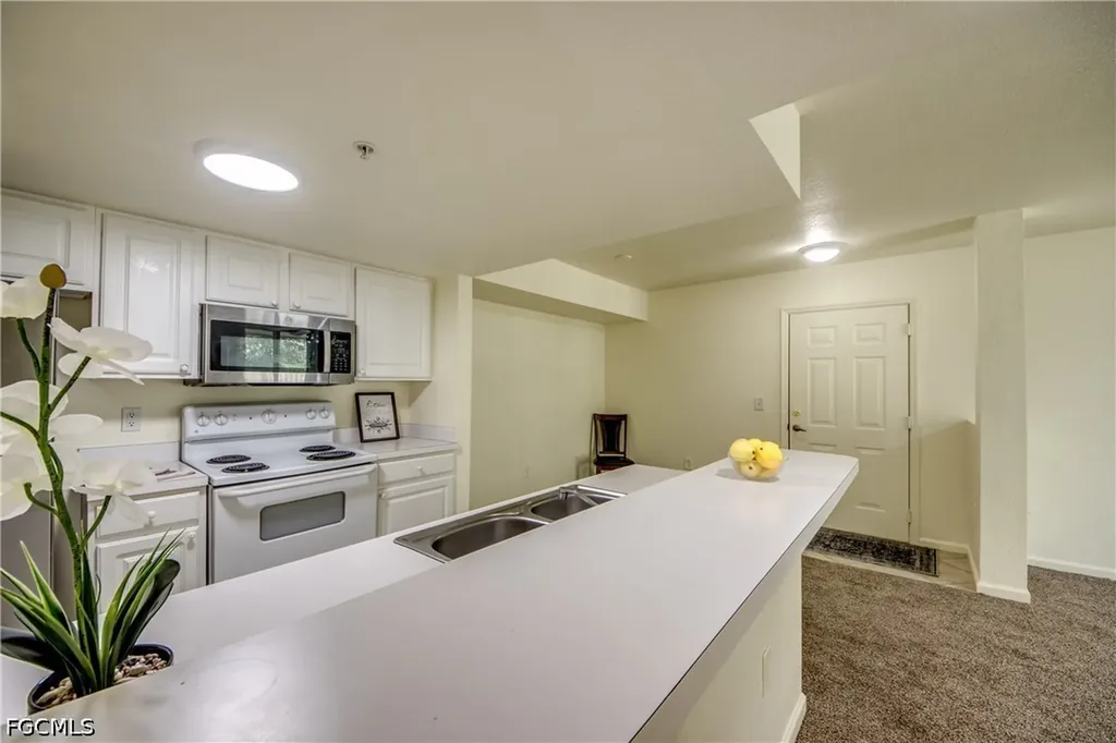 4149 Residence Drive Fort Myers FL 33901