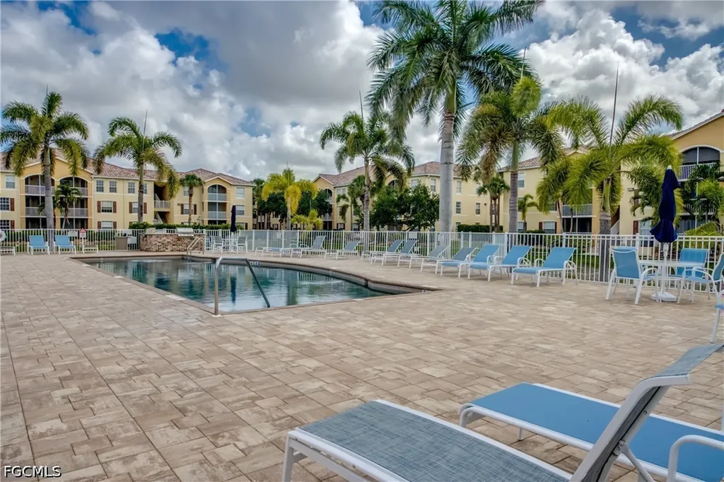 4149 Residence Drive Fort Myers FL 33901