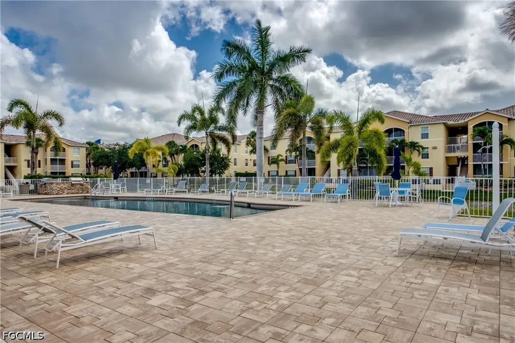 4149 Residence Drive Fort Myers FL 33901