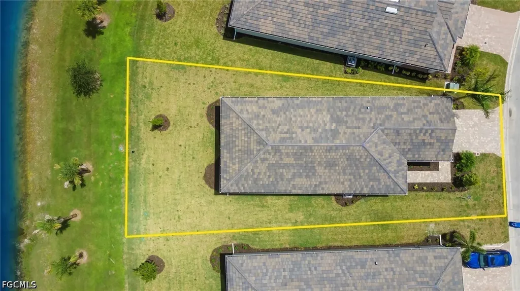 28259 Captiva Shell Loop Bonita Springs FL 34135