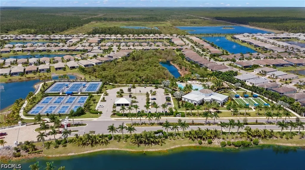 28259 Captiva Shell Loop Bonita Springs FL 34135