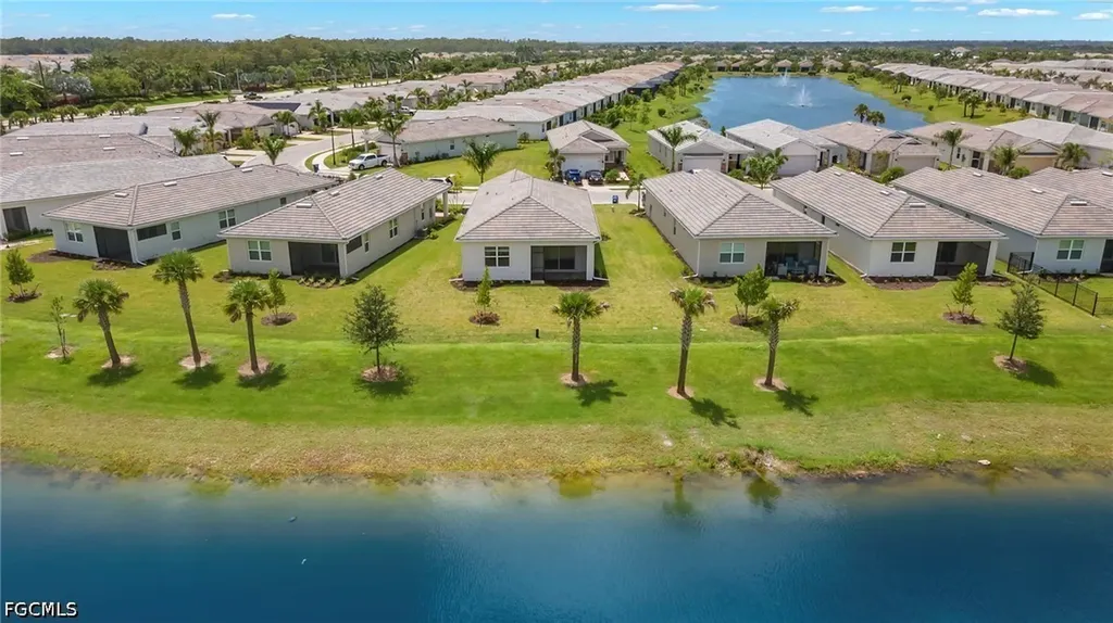 28259 Captiva Shell Loop Bonita Springs FL 34135