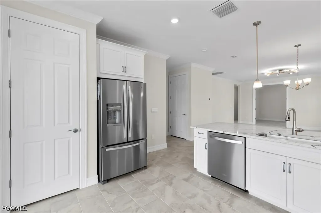 28259 Captiva Shell Loop Bonita Springs FL 34135