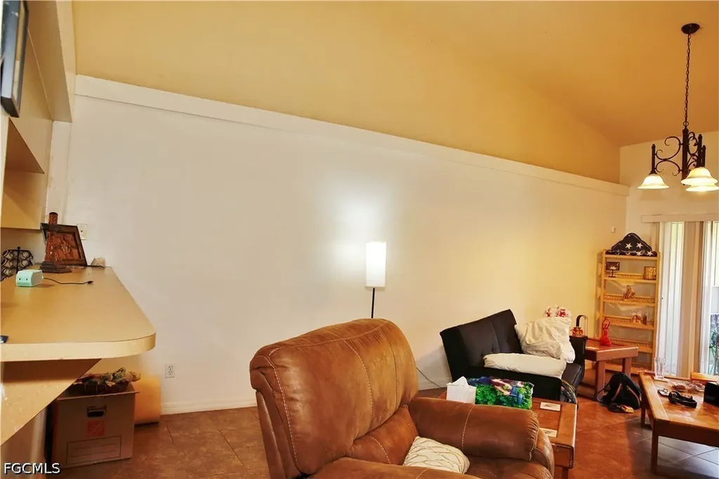 631/633 SE Van Loon Terrace Cape Coral FL 33990