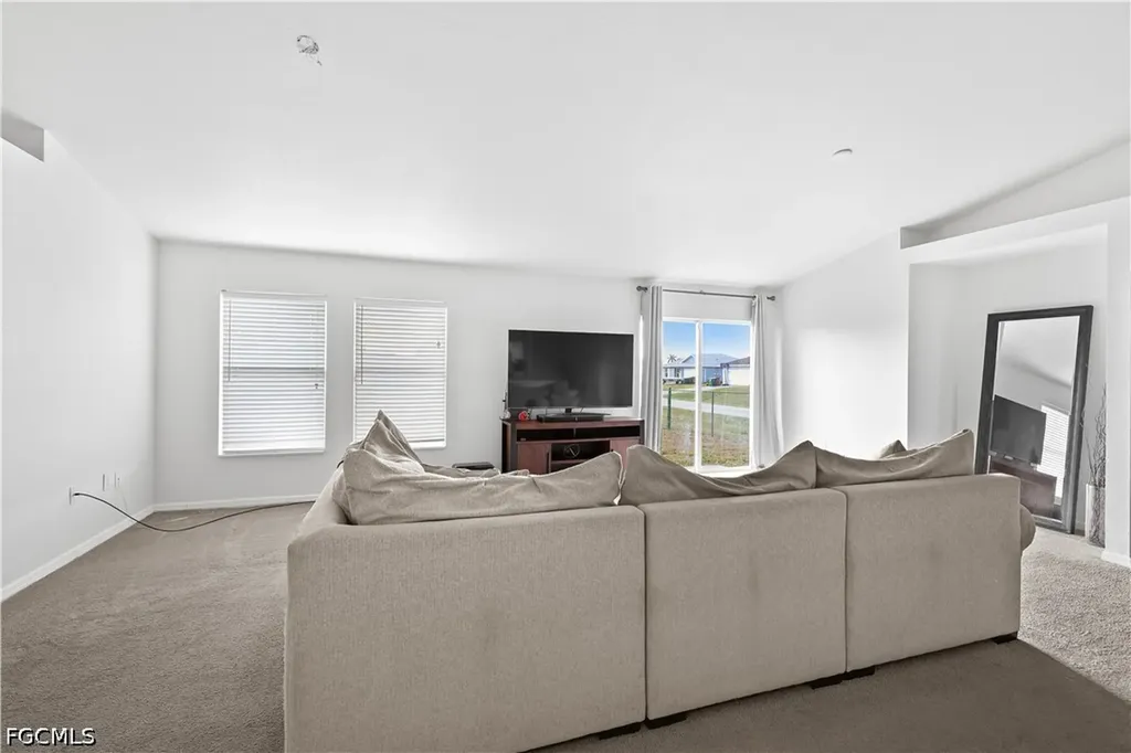 1801 NW 5th Place Cape Coral FL 33993