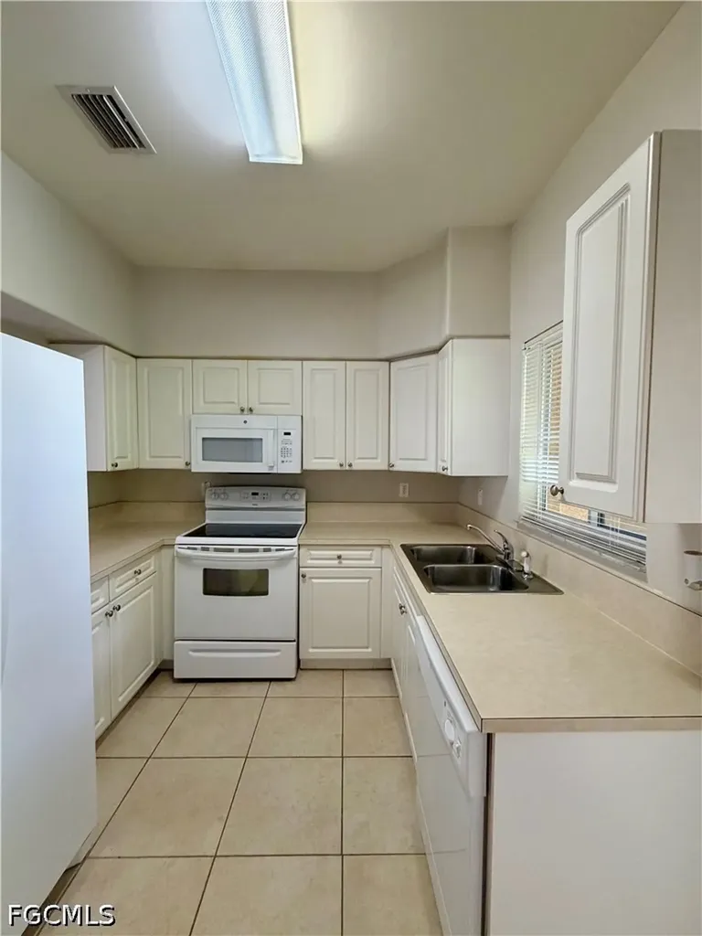4110 Castilla Circle Fort Myers FL 33916