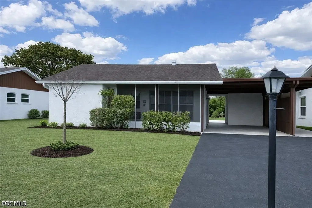 9 Palm Boulevard Lehigh Acres FL 33936