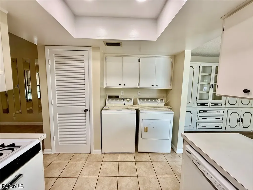 9 Palm Boulevard Lehigh Acres FL 33936