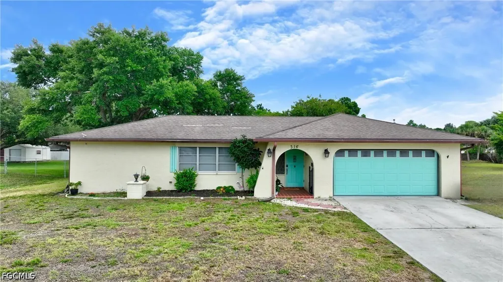 316 North Avenue Lehigh Acres FL 33936