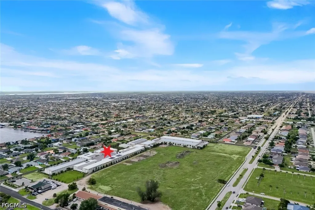 4317 SW 9th Avenue Cape Coral FL 33914