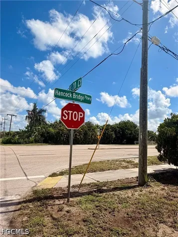 7 SE 20th Court Cape Coral FL 33990