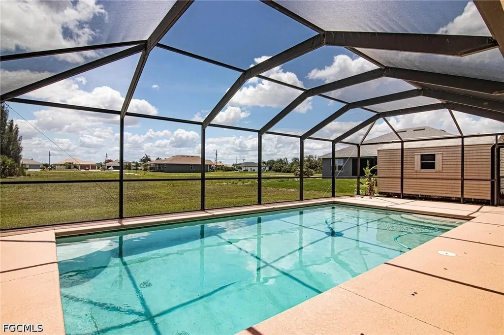 2009 NW 41st Avenue Cape Coral FL 33993