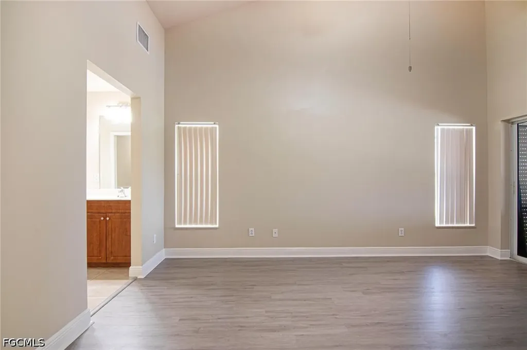 2009 NW 41st Avenue Cape Coral FL 33993