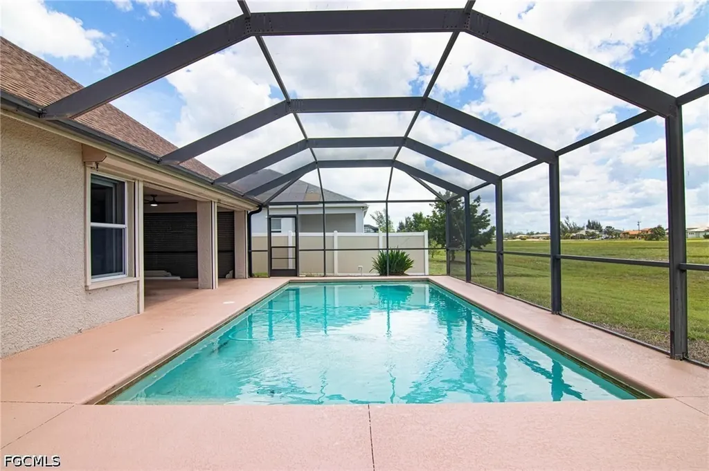 2009 NW 41st Avenue Cape Coral FL 33993