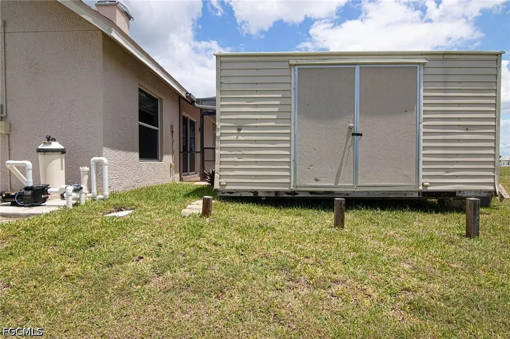 2009 NW 41st Avenue Cape Coral FL 33993