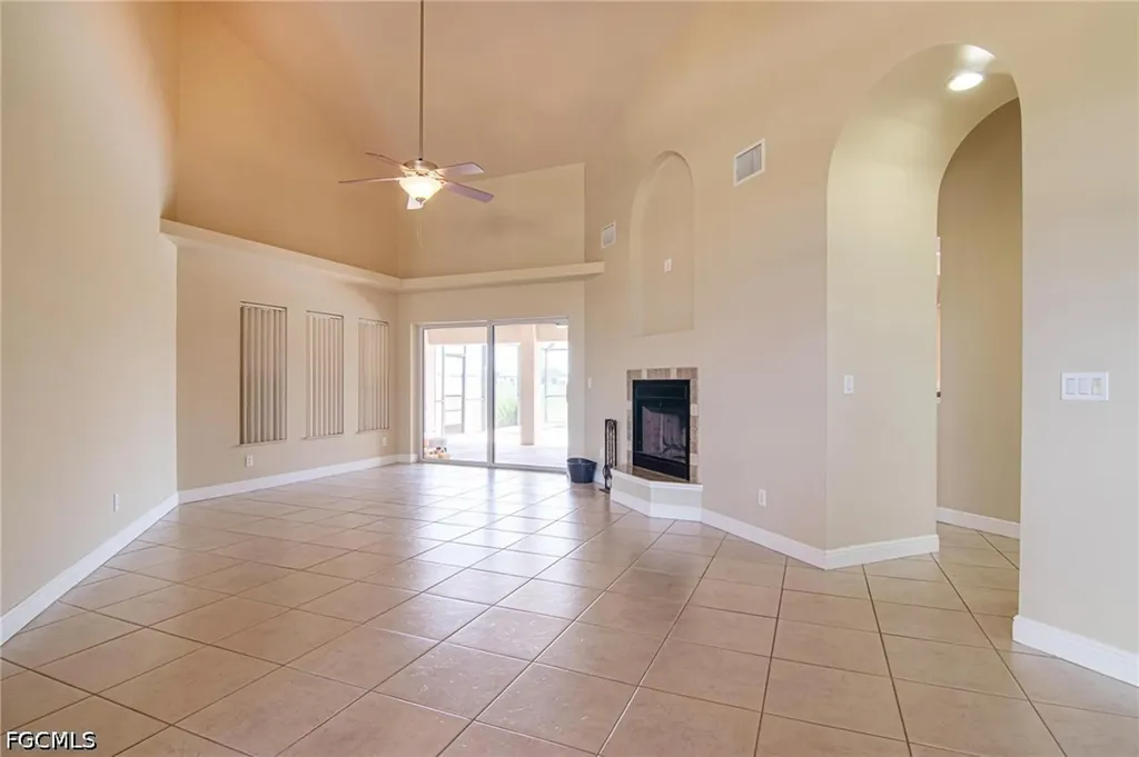 2009 NW 41st Avenue Cape Coral FL 33993