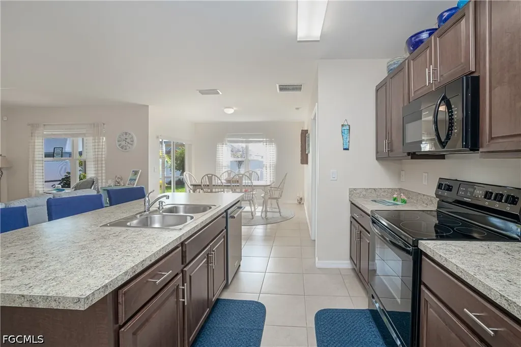 1018 NW 19th Street Cape Coral FL 33993
