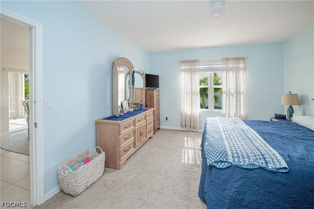 1018 NW 19th Street Cape Coral FL 33993