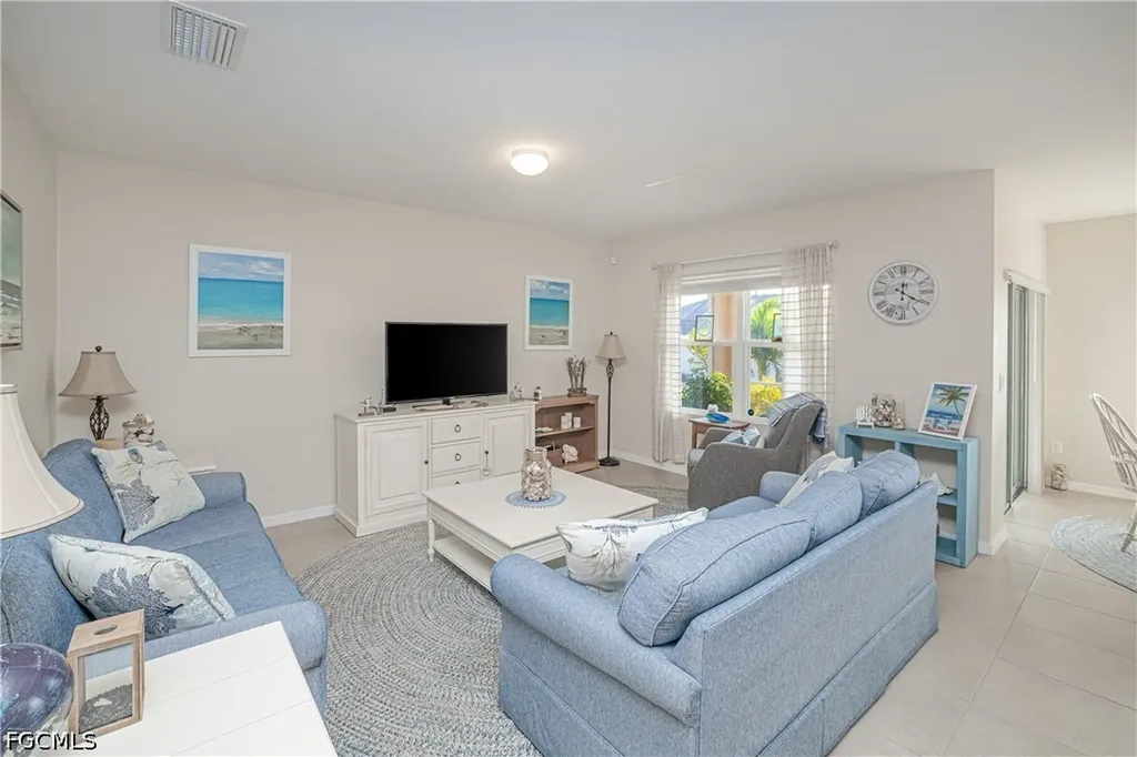 1018 NW 19th Street Cape Coral FL 33993