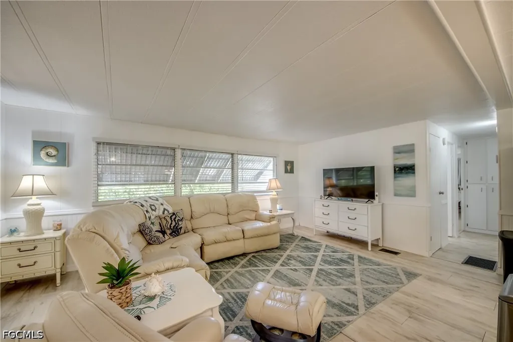 5510 Back Bay Bend North Fort Myers FL 33917