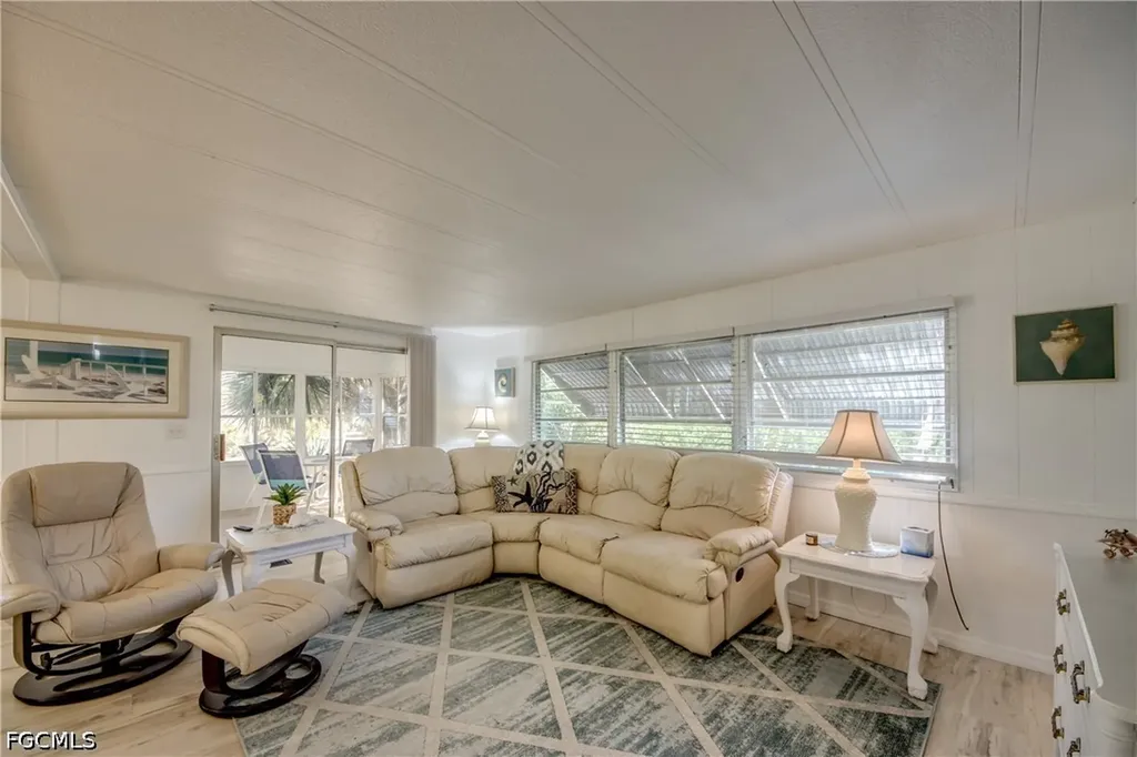5510 Back Bay Bend North Fort Myers FL 33917