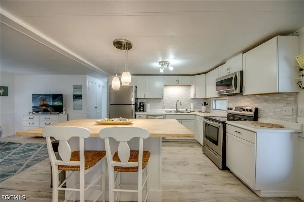 5510 Back Bay Bend North Fort Myers FL 33917