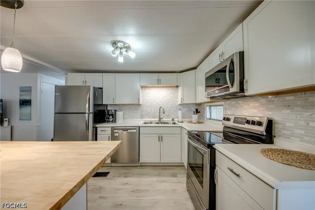 5510 Back Bay Bend North Fort Myers FL 33917