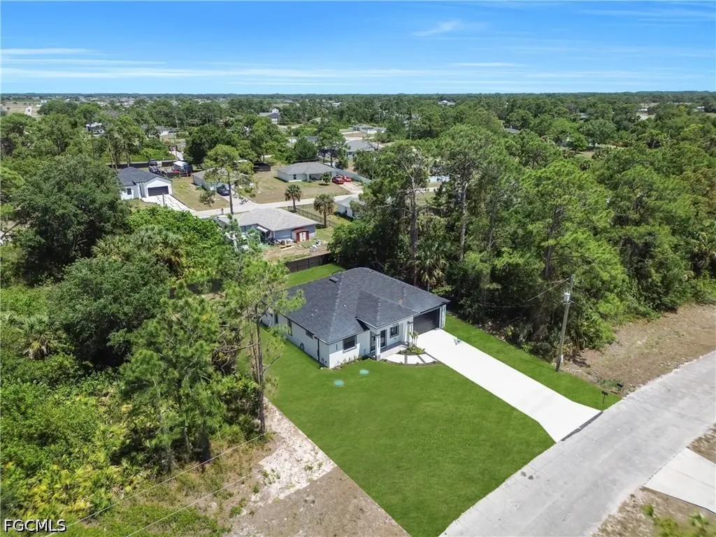 5035 Spinnaker Road Labelle FL 33935
