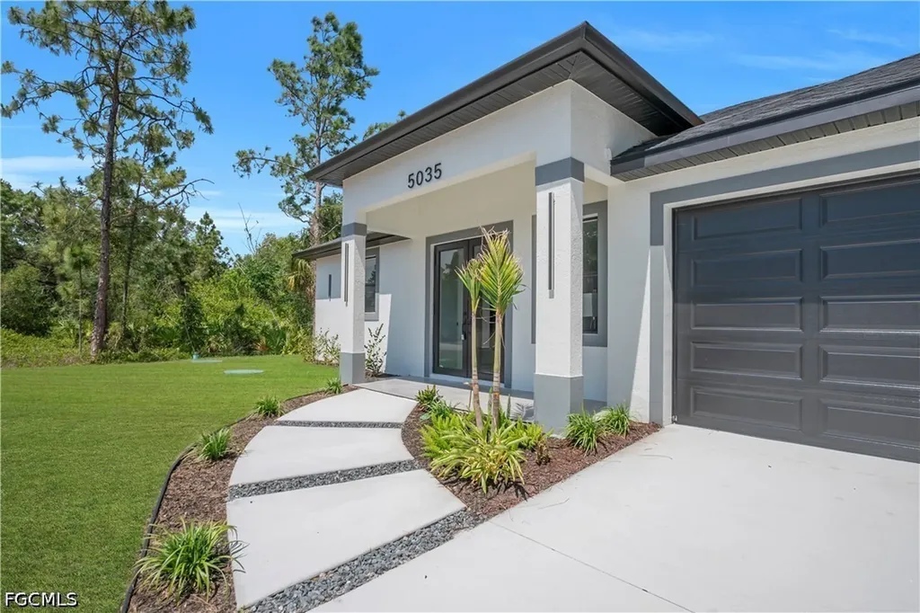 5035 Spinnaker Road Labelle FL 33935